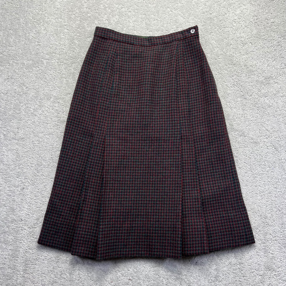 VINTAGE Laura Ashley Skirt Somens 10 Green Red Tweed Pleated 100% Wool Midi